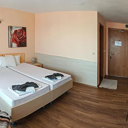 Hotel Sunny 3*